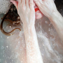 Amazing photorealistic oil paintings by Alyssa Monks